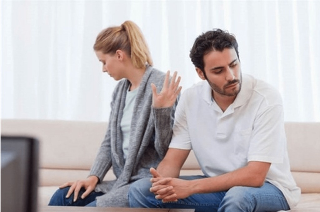 Nhận biết vợ ngoại tình trong chuyện ấy
