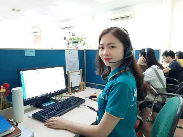 Gọi lên tổng đài chăm sóc khách hàng
