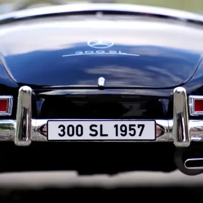 Ảnh bìa tìm tên chủ xe qua biển số xe ô tô